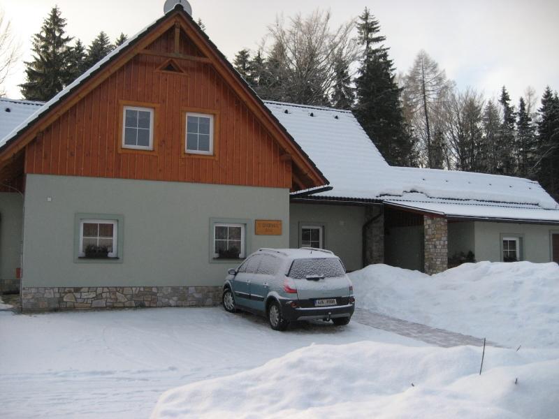 Dvoraku Apartment *