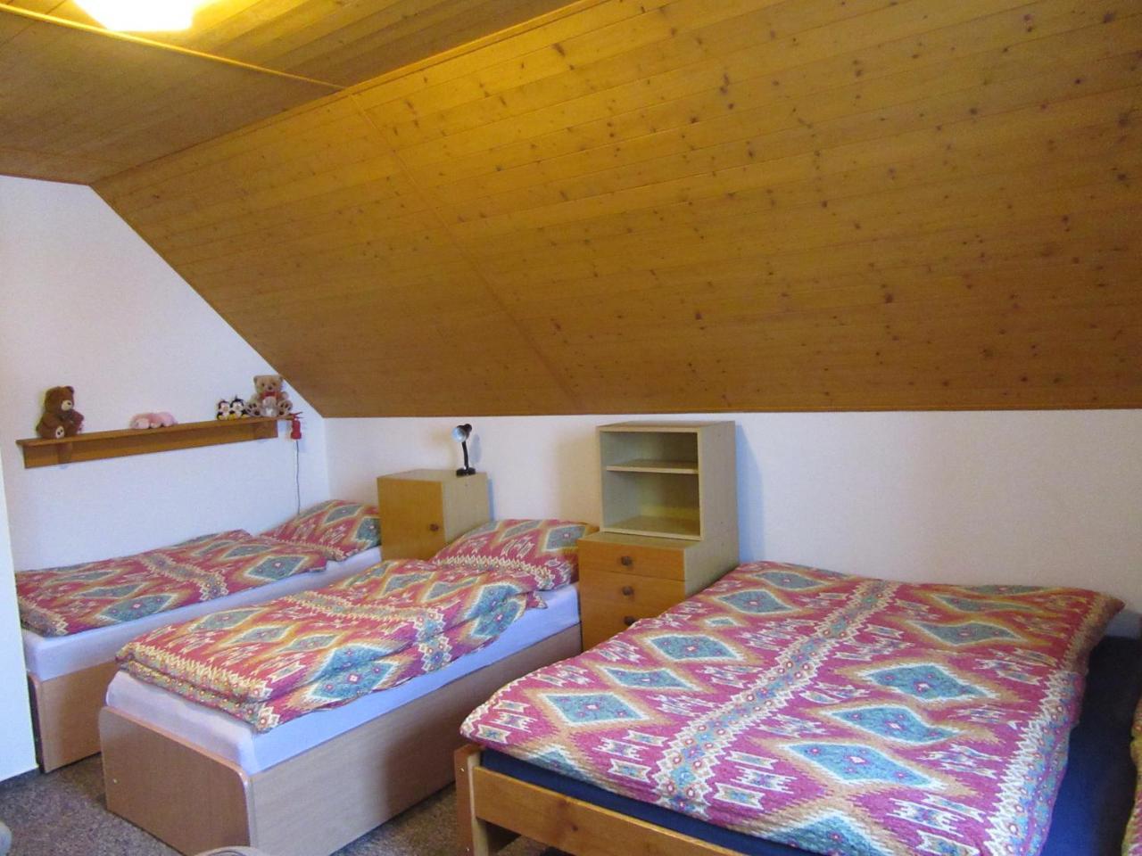 Dvoraku Apartment